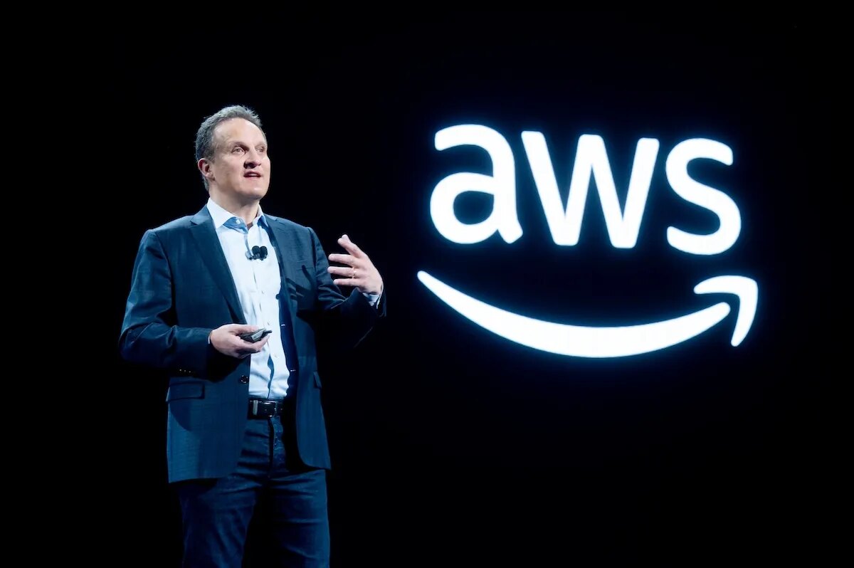 AWS se kladi na FDE model: 1 mlrd $ za timove koji uvode AI kod klijenata