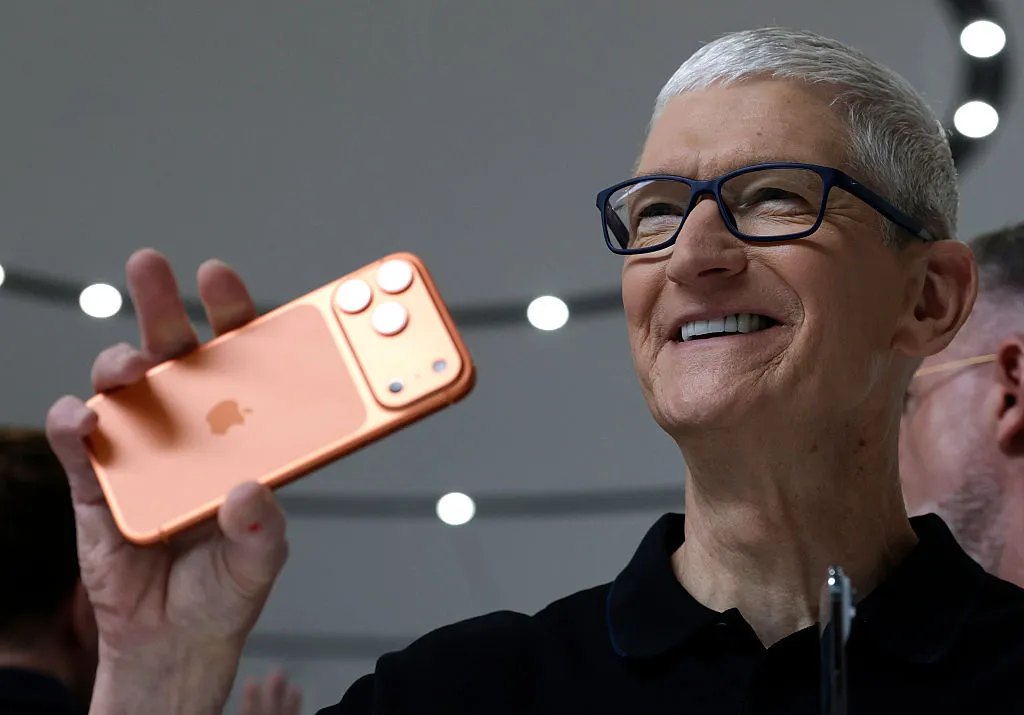 Что построил Тим Кук: переходный этап для Apple и задачи для нового CEO