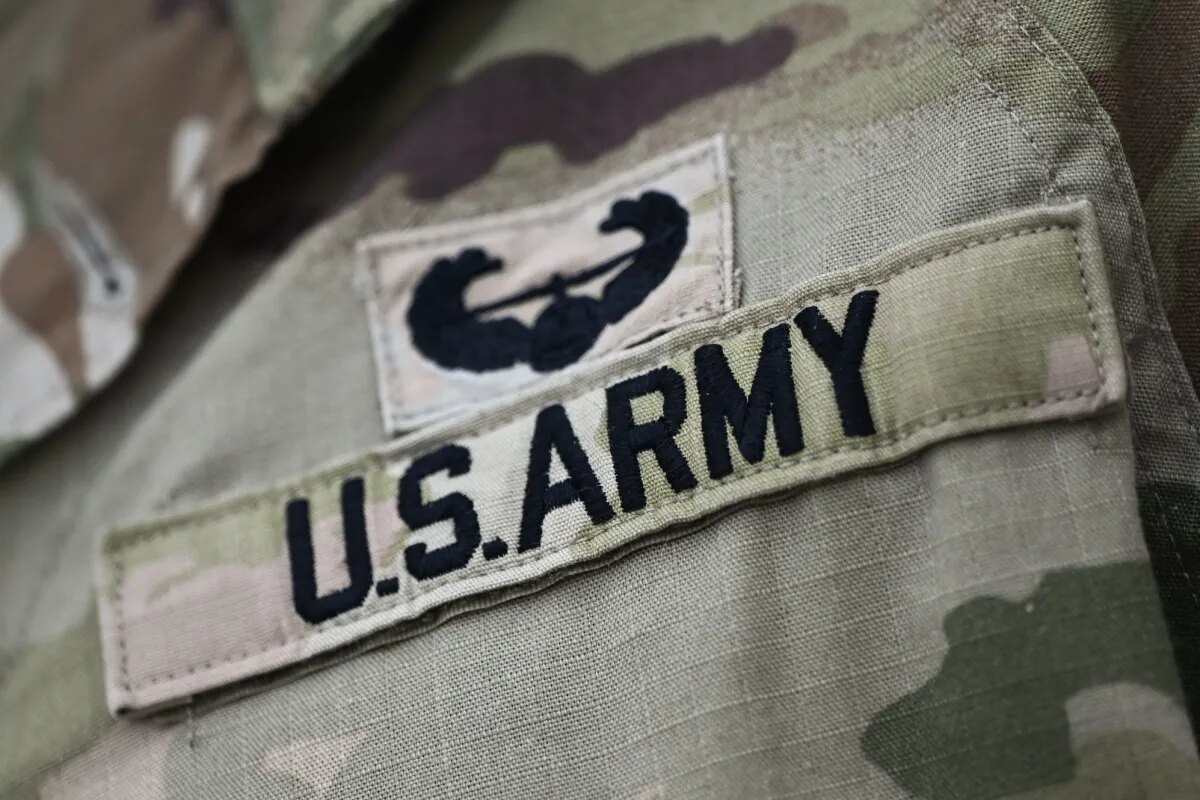 Kolege, sajber bezbednost ponovo podseća na rizike defajsa: napadnuti sajtovi američke vojske