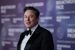 Ilon Mask postao prvi trilioner nakon istorijskog IPO SpaceX