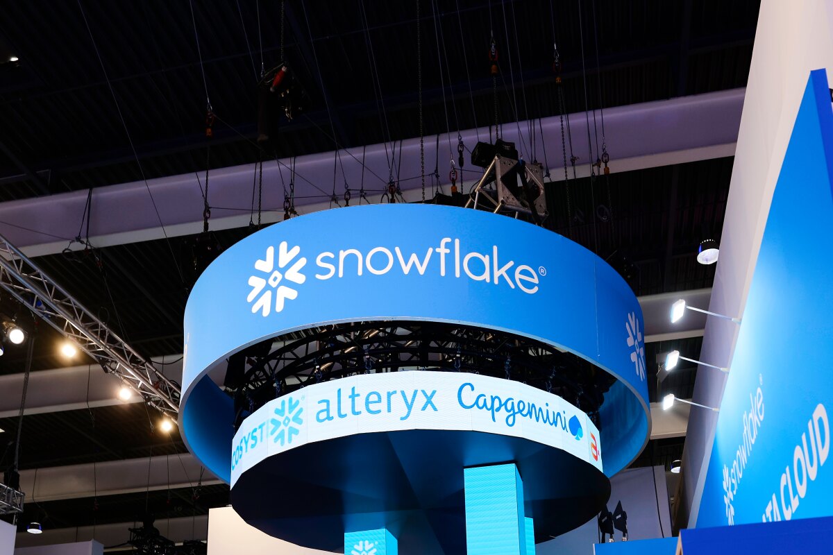 Коннор Мука признал вину во взломах более 165 клиентов Snowflake