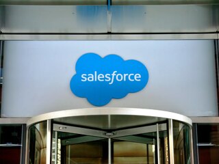 Salesforce preuzima Fin za 3,6 milijardi dolara — skaliranje AI agenata za korisničku podršku