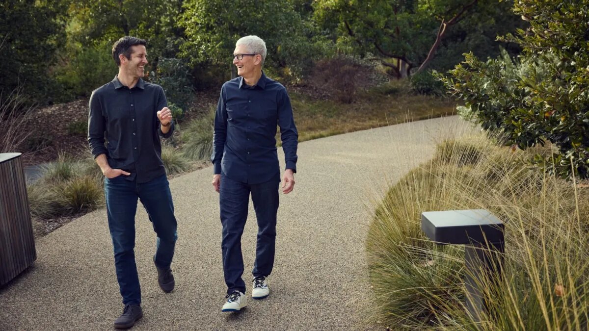 Tim Cook leaves Apple CEO role as John Ternus takes over