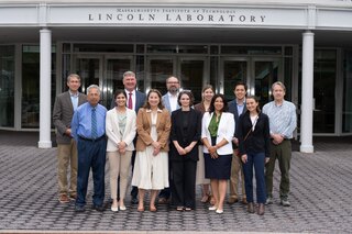 MIT Lincoln Laboratory okupio biotehnološki odbrambeni ekosistem