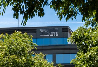 Бывший руководитель киберразведки обвинил IBM в сокрытии нескольких взломов