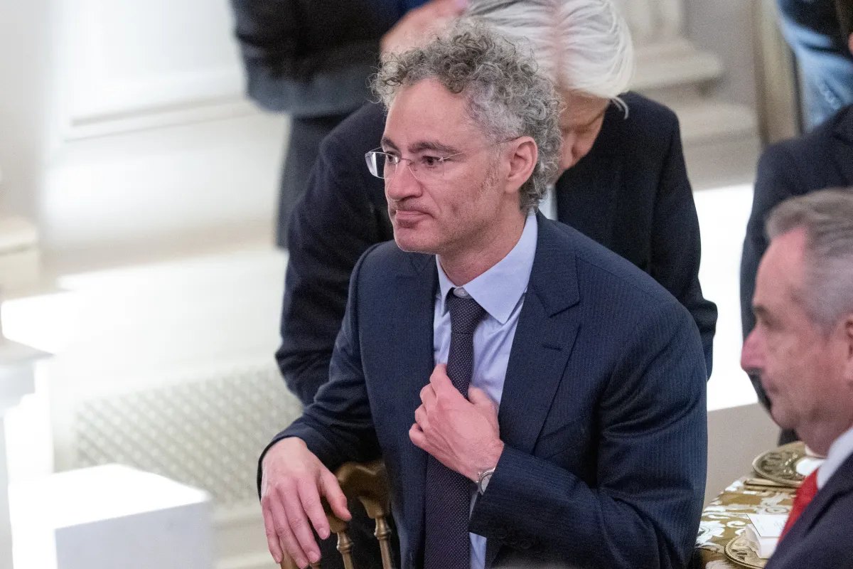 Palantir помогал IRS расследовать финансовые преступления — масштаб контрактов и вопросы контроля
