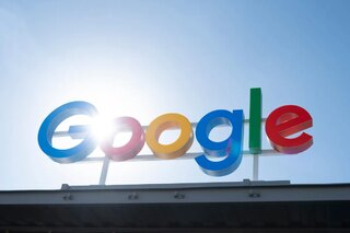 Google научил AI Mode звонить в магазины и отслеживать цены отелей — удобно для поездок