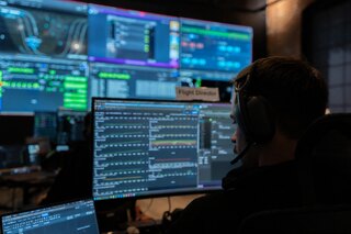 Prijatelji, privatni piloti i orbitalno izviđanje: kako True Anomaly i Rocket Lab menjaju zadatke Space Force