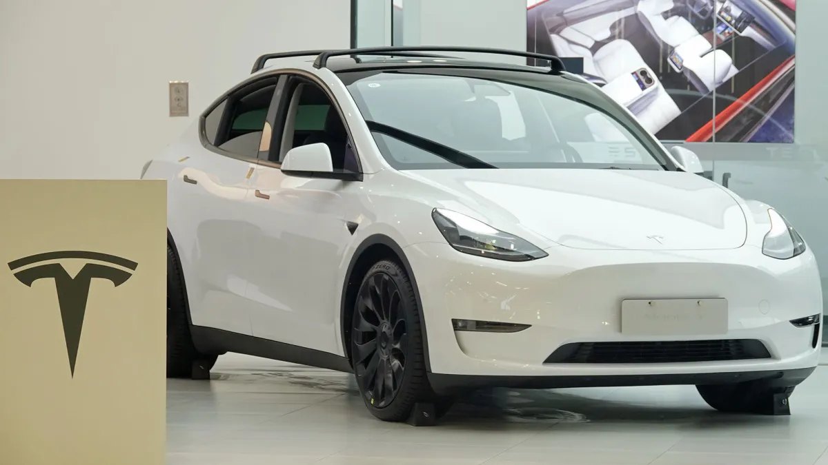 Маск признал: миллионам владельцев Tesla потребуются апгрейды железа для полноценного Full Self-Driving