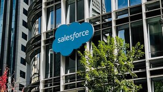 Salesforce kreira AI putokaz zajedno sa klijentima — ubrzanje izdanja i rizici