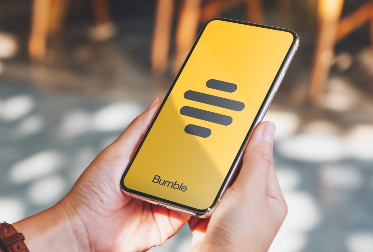 Bumble сокращает платящих пользователей в ожидании AI-перезапуска — ставка на качество